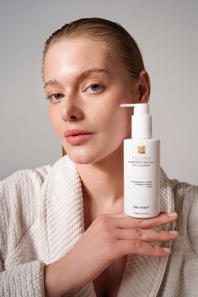 Prebiotic Clarifying Gel Cleanser – Prebiyotik Arındırıcı Jel | Prebiotic Complex + Miracne®