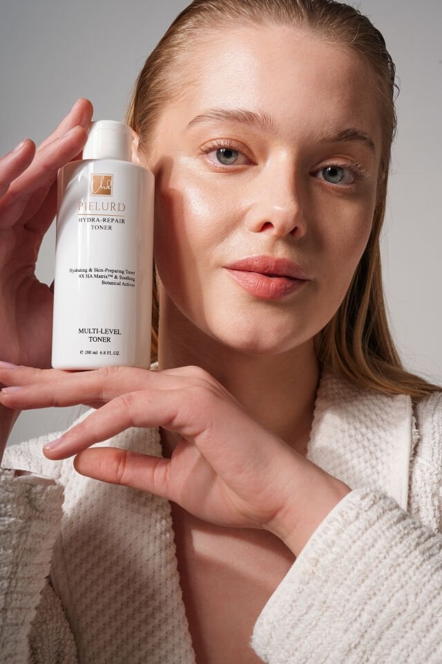 Hydra Repair Toner – Nem Bariyeri Toniği | Pro-Vitamin B5 + Aloe Vera Extract